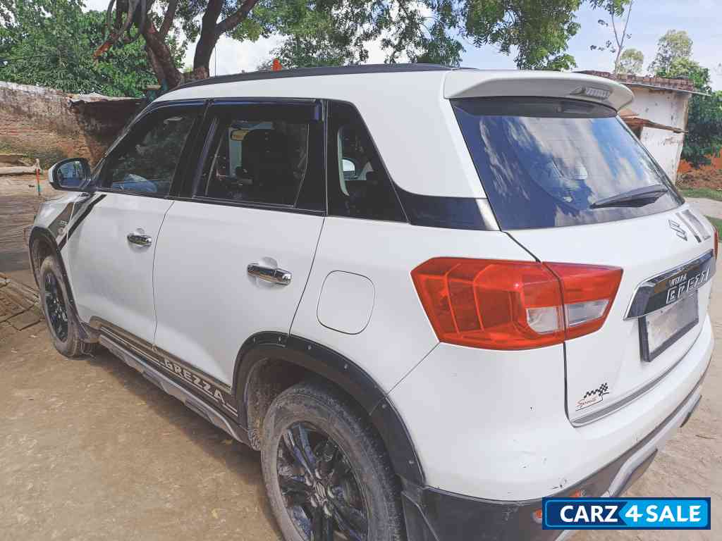 Maruti Suzuki Vitara Brezza Zdi