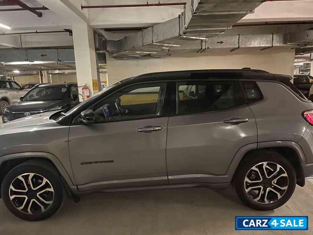 Jeep Compass Petrol automatic top model