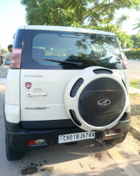 Mahindra NuvoSport N6