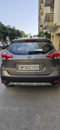Bronze Grey Nissan Kicks 1.5 XV