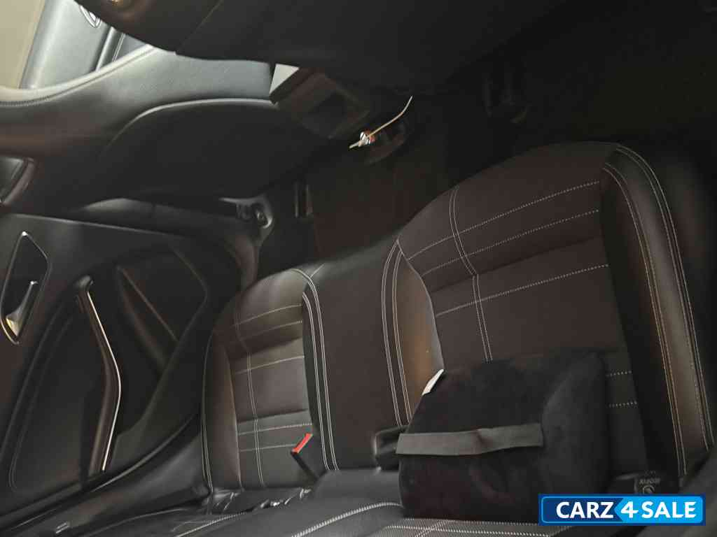 Mercedes-Benz A-Class A180