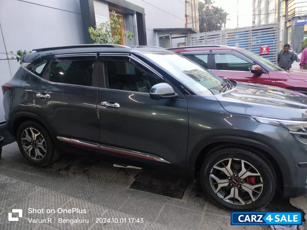 Grey Kia Seltos X-Line G 1.4 6MT GTX PLUS