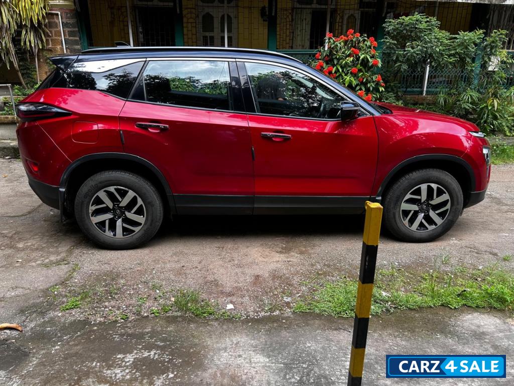 Red & Black Tata Harrier TATA HARRIER XZA 2.0 L KRYOTEC BSVI