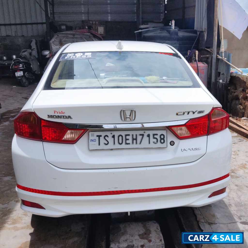 Honda City IV-Tec SV Manual