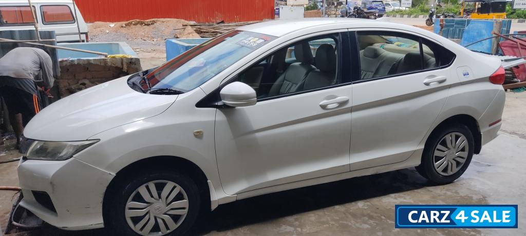 Honda City IV-Tec SV Manual