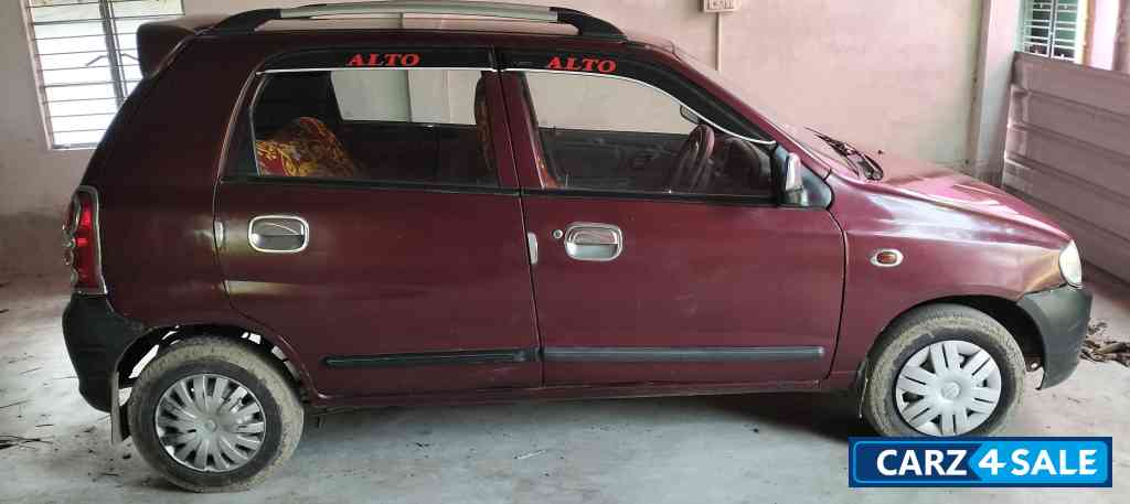 Red Maruti Suzuki Alto 800 LXI