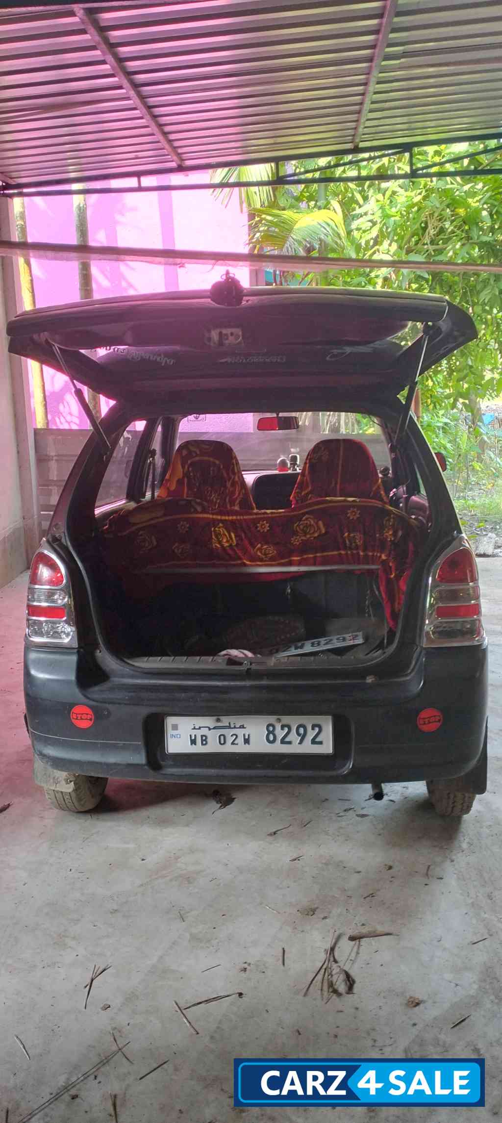 Red Maruti Suzuki Alto 800 LXI