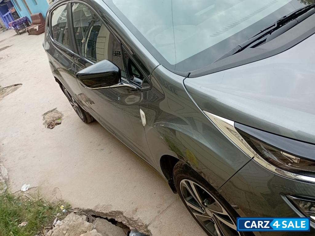 Tata Altroz DCT AUTOMATIC 2022