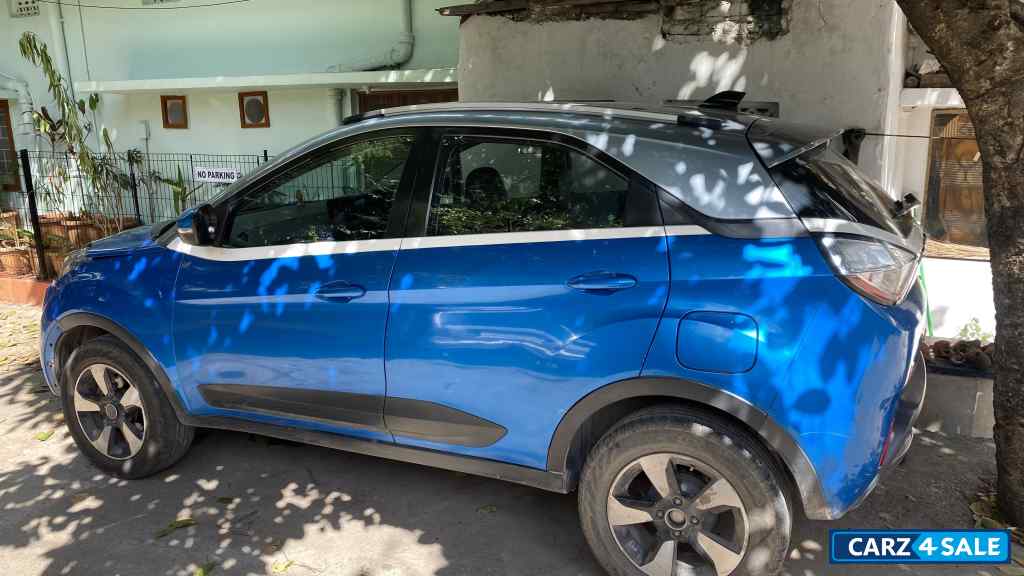 Blue Tata Nexon XZA+ Duel Tone Diesel