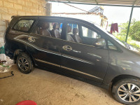 Toyota Innova 2.5z Bs111