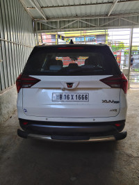 Mahindra XUV700 Auto Top model Duel colour
