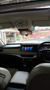 Mahindra XUV700 Auto Top model Duel colour