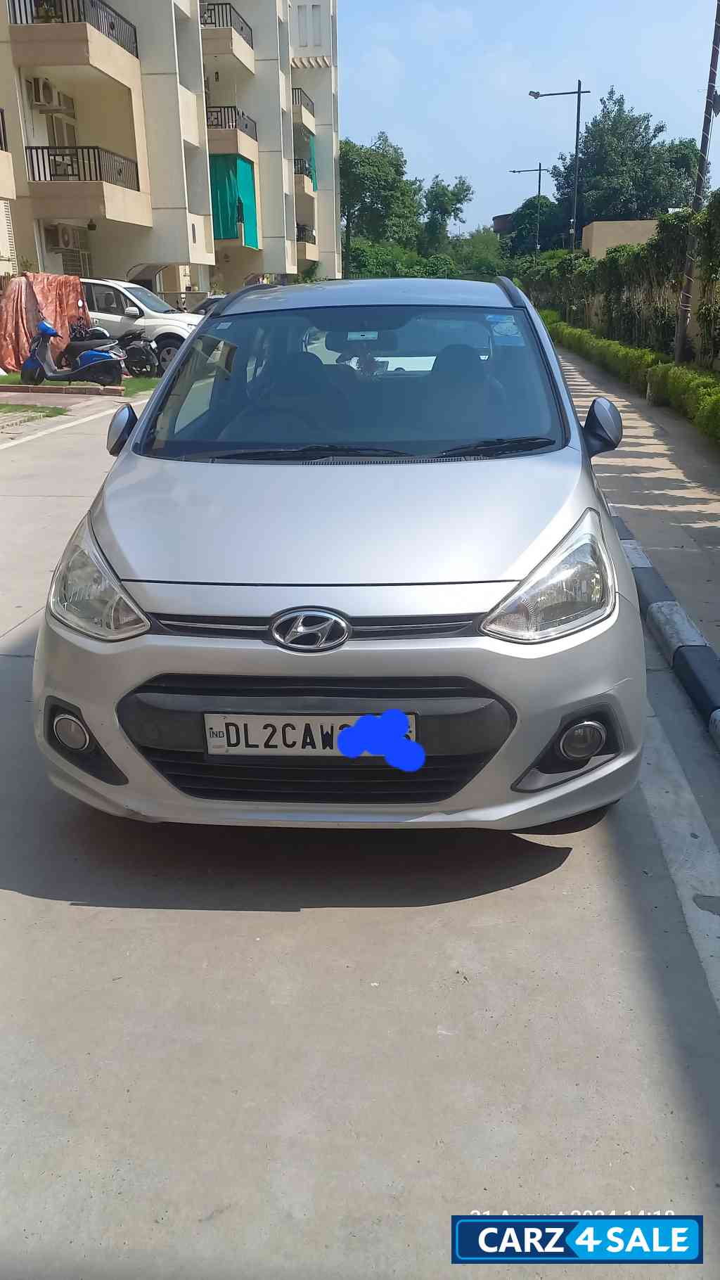 Sleak Silver Hyundai i10 Grand i10Sports Kappa VTVT