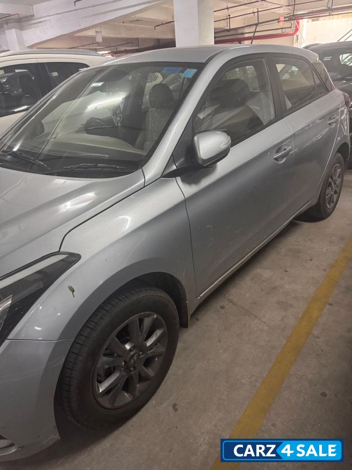 Typhoon Silver Hyundai Elite i20 sportz plus