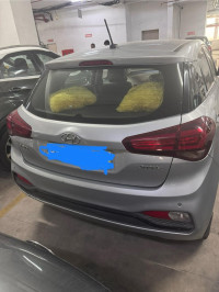 Typhoon Silver Hyundai Elite i20 sportz plus