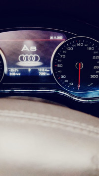 Audi A8 A8L 4.2 petrol