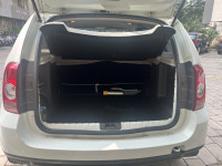 Pearl White Renault Duster 85bps