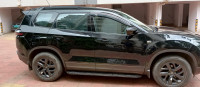 Black Tata Safari XT Plus Dark Edition