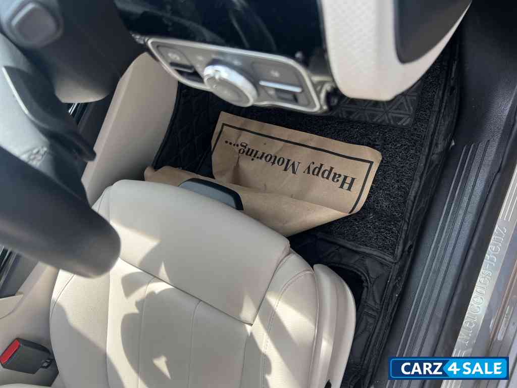 Mercedes-Benz A-Class A200 petrol