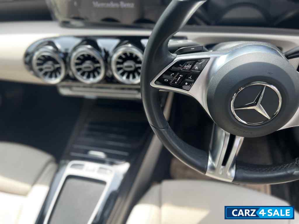 Mercedes-Benz A-Class A200 petrol