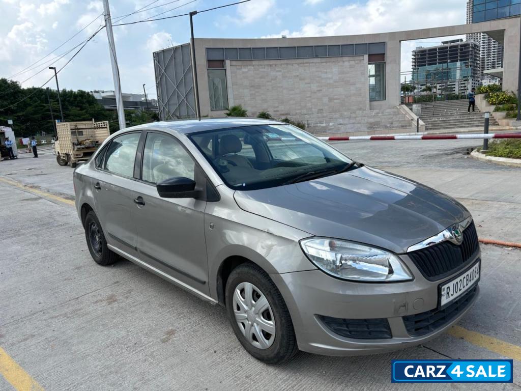 Skoda Rapid 1.6 Active MT