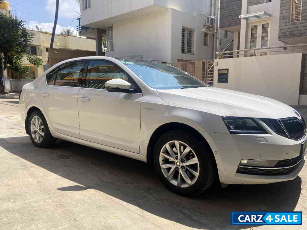 Skoda Octavia L&K 1.8 Tsi Skoda Octavia L&K 1.8 Tsi