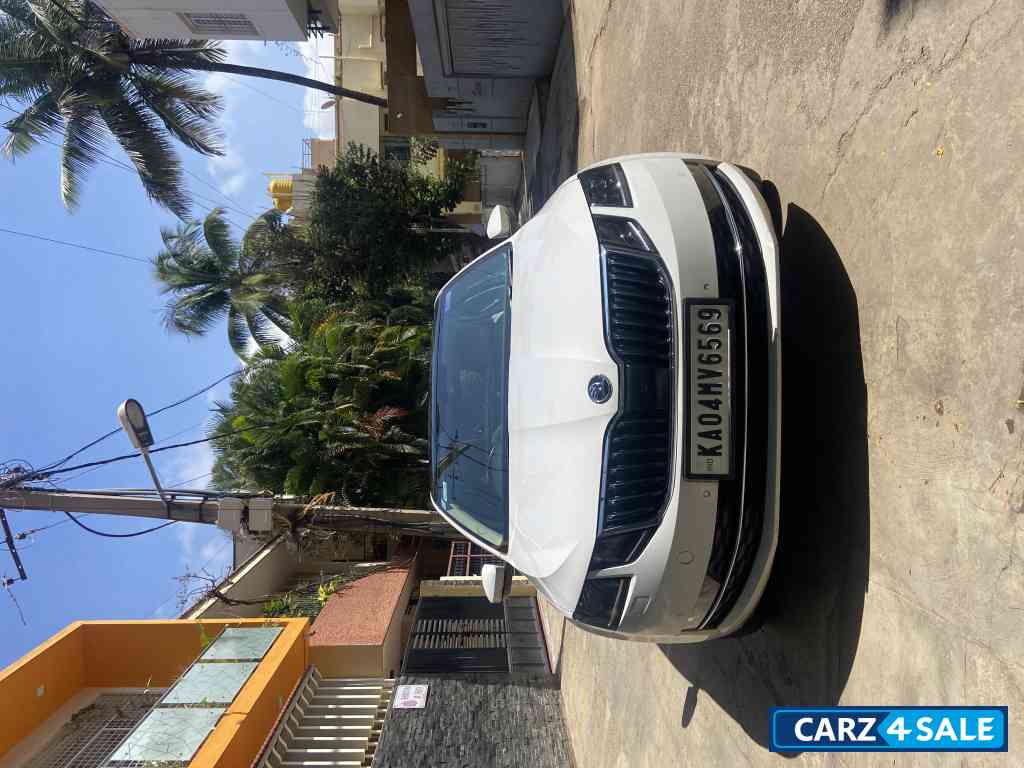 Skoda Octavia L&K 1.8 Tsi Skoda Octavia L&K 1.8 Tsi