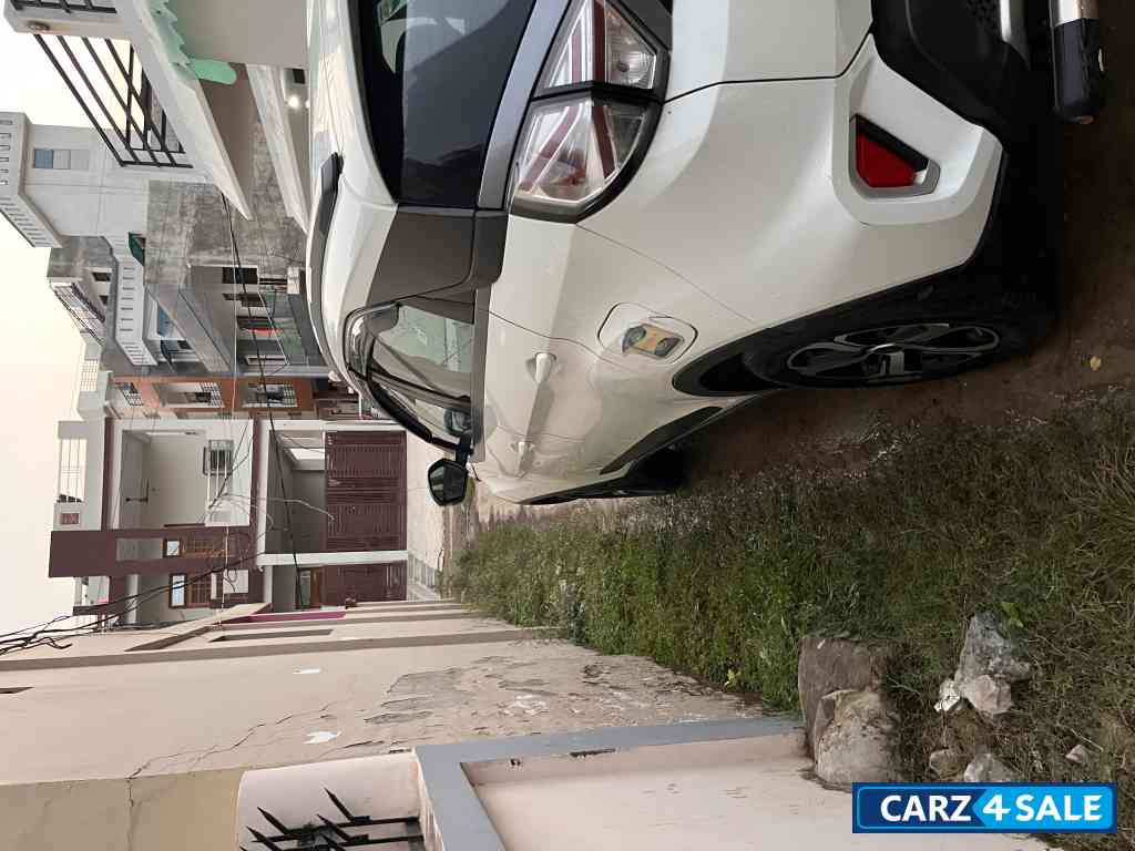 Tata Nexon XZ+ Tata Nexon XZ+