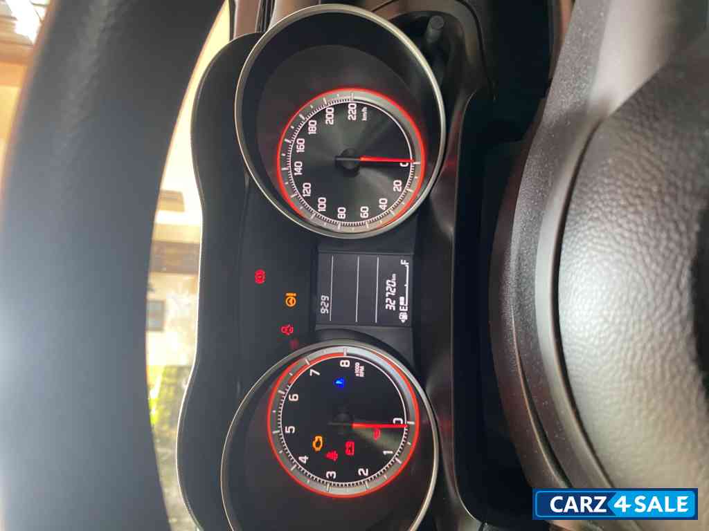 Maruti Suzuki Swift 2021