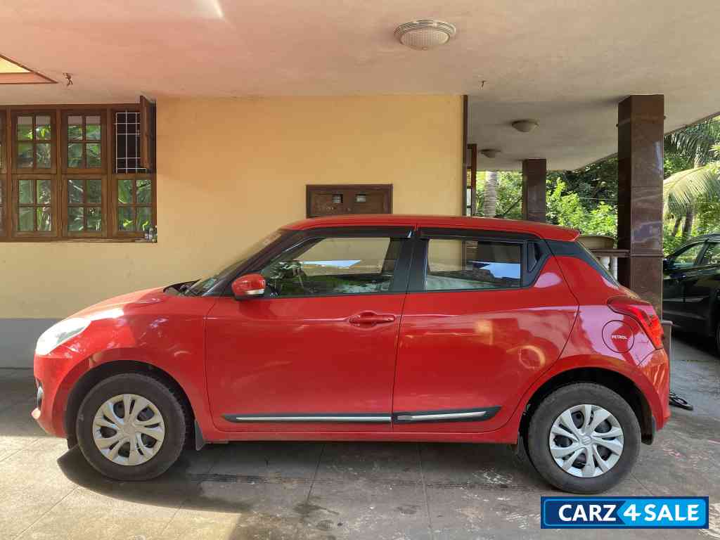Maruti Suzuki Swift 2021