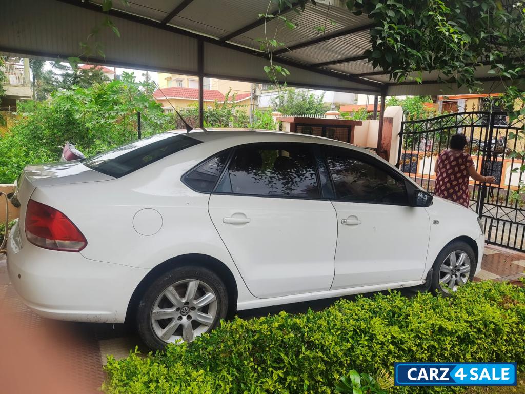 Volkswagen Vento Highline 1.6 Diesel