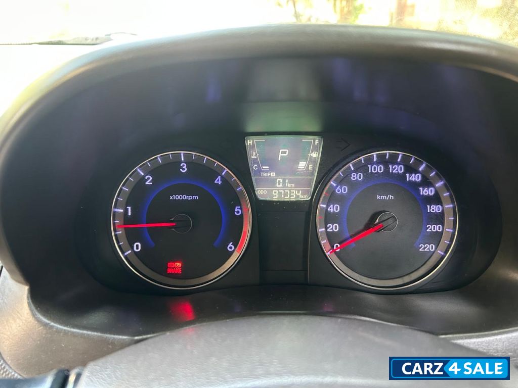 Hyundai Verna Hyundai Verna 2013 Fluidic 1.6 EX CRDI BSIV Automatic