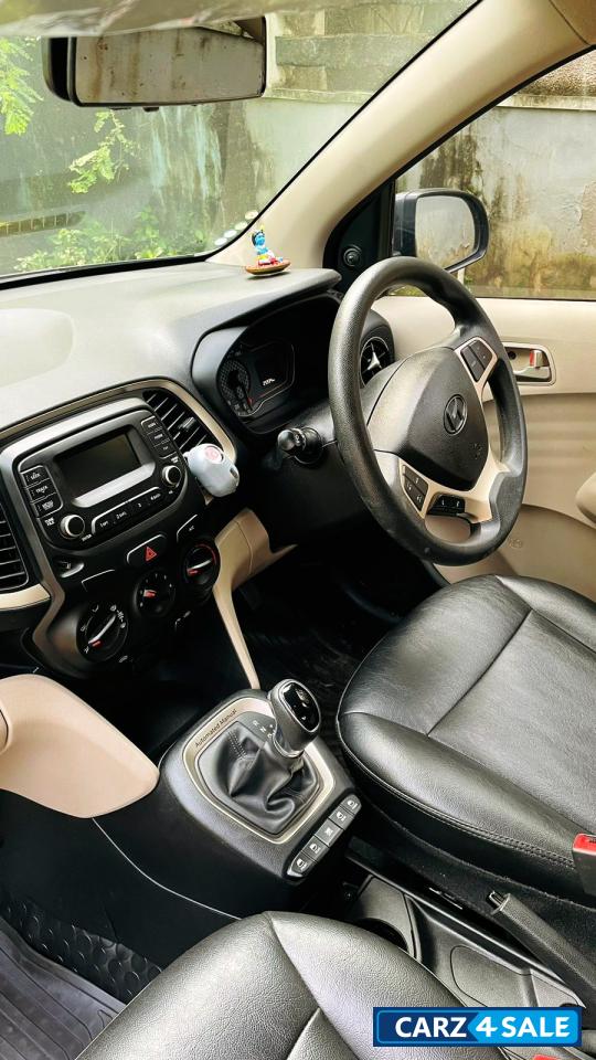 Hyundai Santro 1.1 magna corporate edition