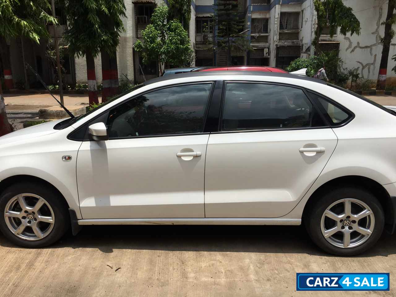 White Volkswagen Vento Diesel Highline White Volkswagen Vento Diesel Highline