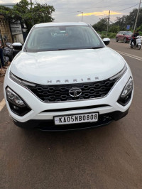 White Tata Harrier XZA+
