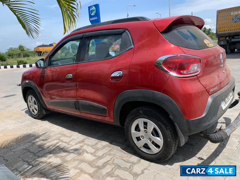 Red Renault Kwid RXL
