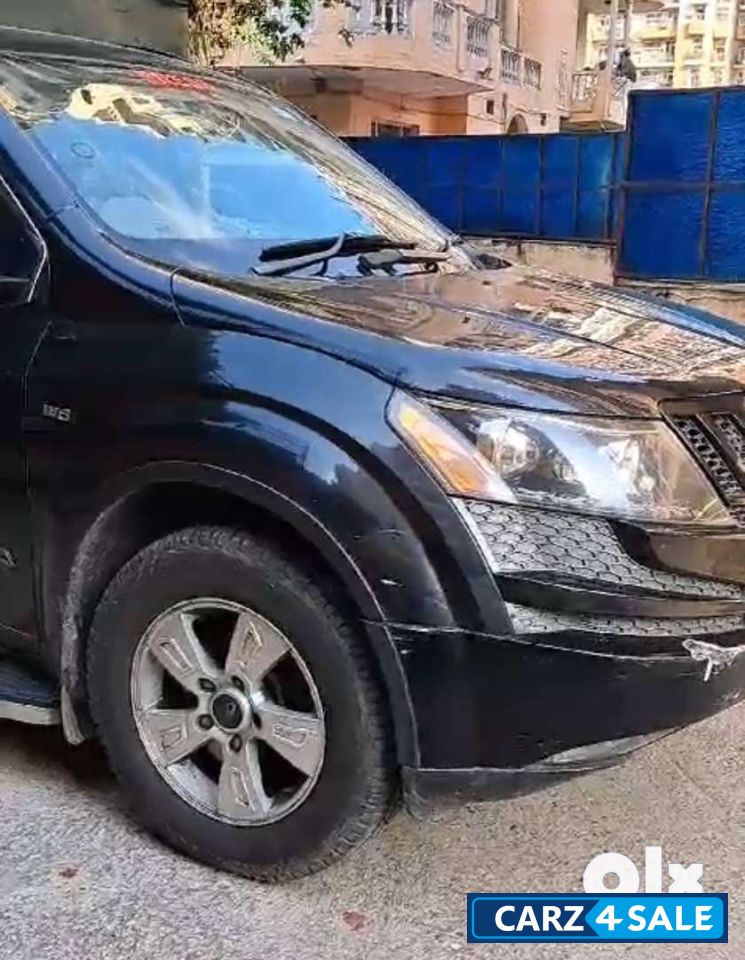 Mahindra XUV 500 W8