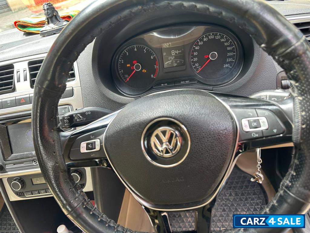 Volkswagen Ameo Petrol