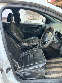 White Ford Freestyle Titanium 1.5 TDCI BS6