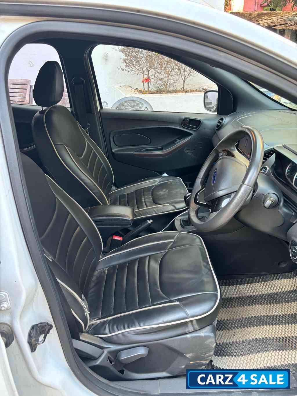 White Ford Freestyle Titanium 1.5 TDCI BS6