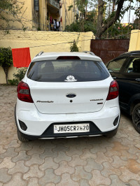 White Ford Freestyle Titanium 1.5 TDCI BS6