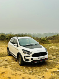 White Ford Freestyle Titanium 1.5 TDCI BS6