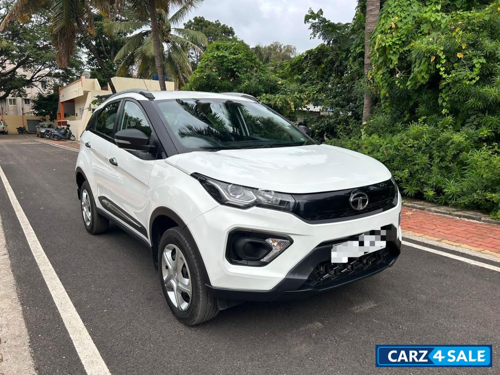 Tata Nexon Xm