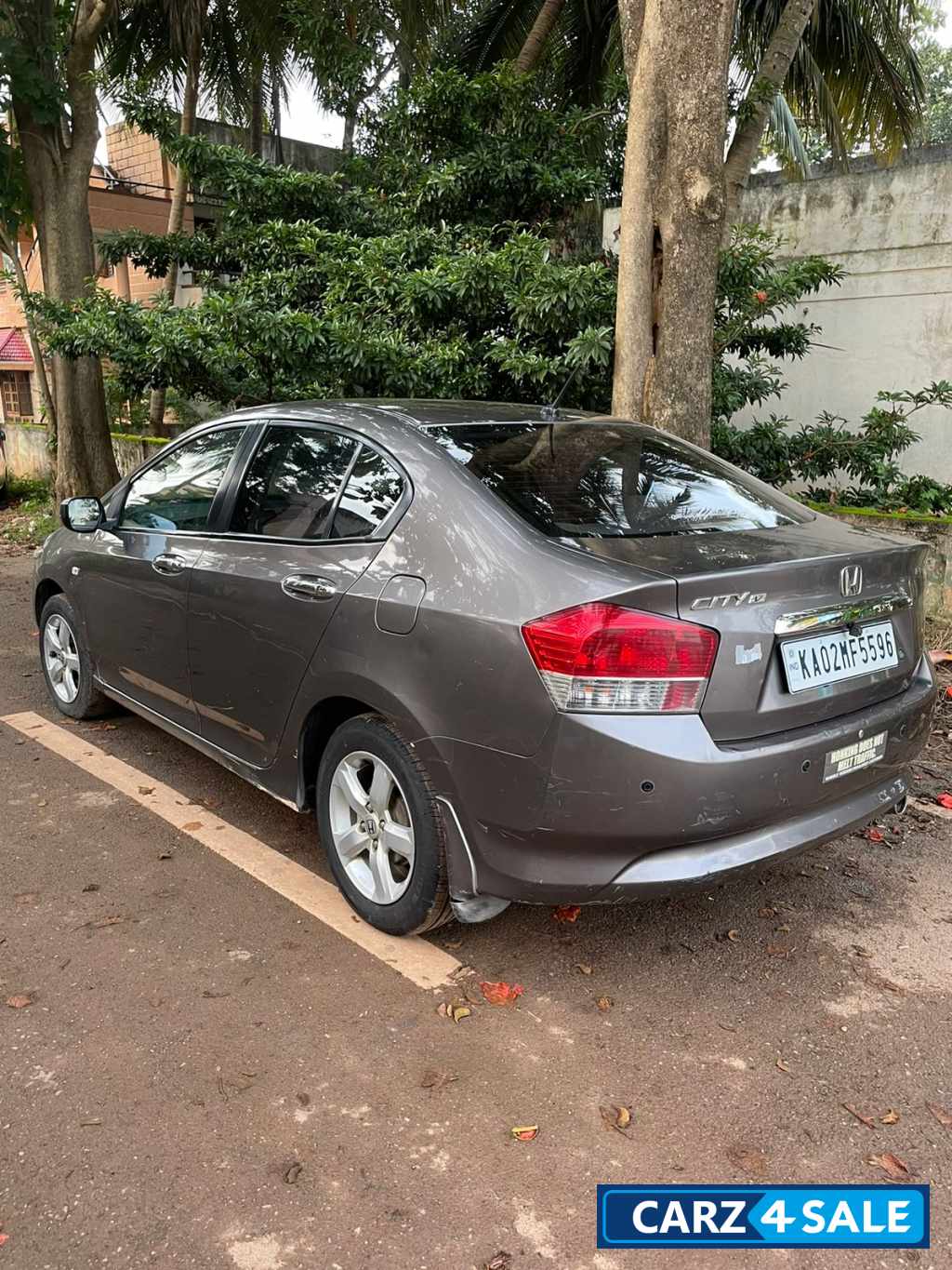 Honda City 1.5 V MT