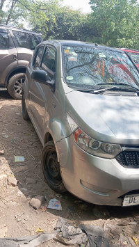 Silver Mahindra e2o P4