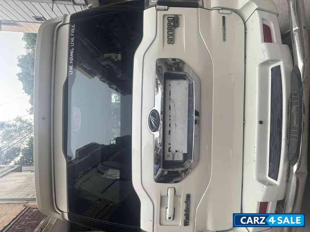 Mahindra Scorpio S4 Plus Intelli Hybrid 1.99