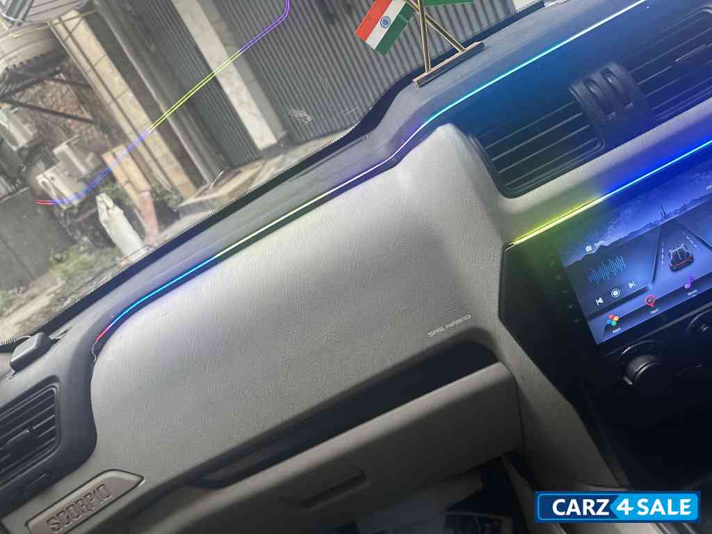 Mahindra Scorpio S4 Plus Intelli Hybrid 1.99