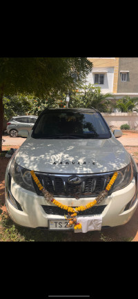 Mahindra XUV 500 W10 R FWD