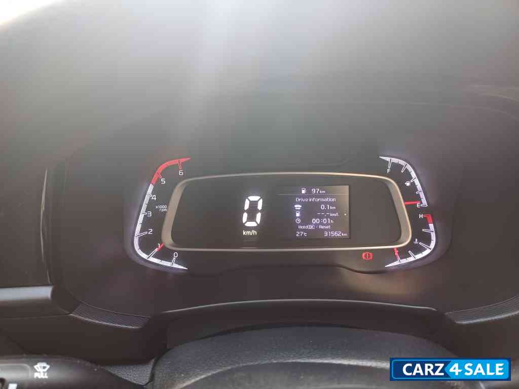 Intence Red Kia Sonet HTK + Diesel