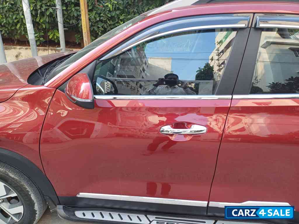 Intence Red Kia Sonet HTK + Diesel